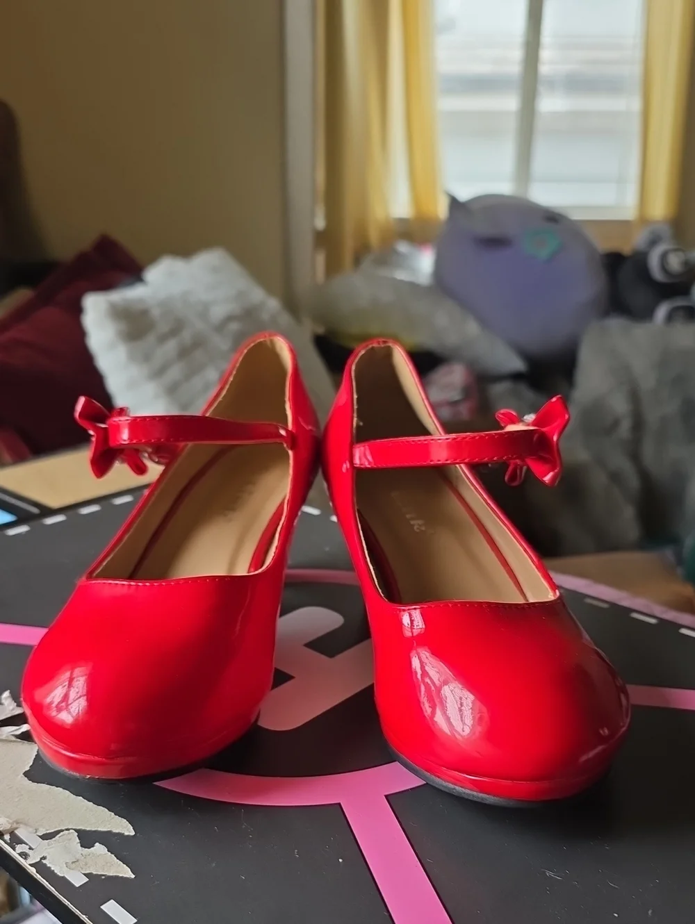 Link Red Patent Mary Jane Shoes with Bow Strap - Kids